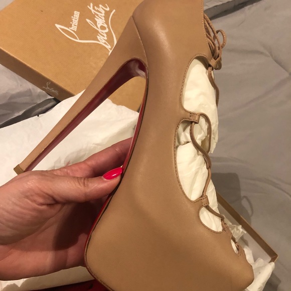 Christian Louboutin Ghildarc 38.5 Nude 160 - Picture 4 of 11